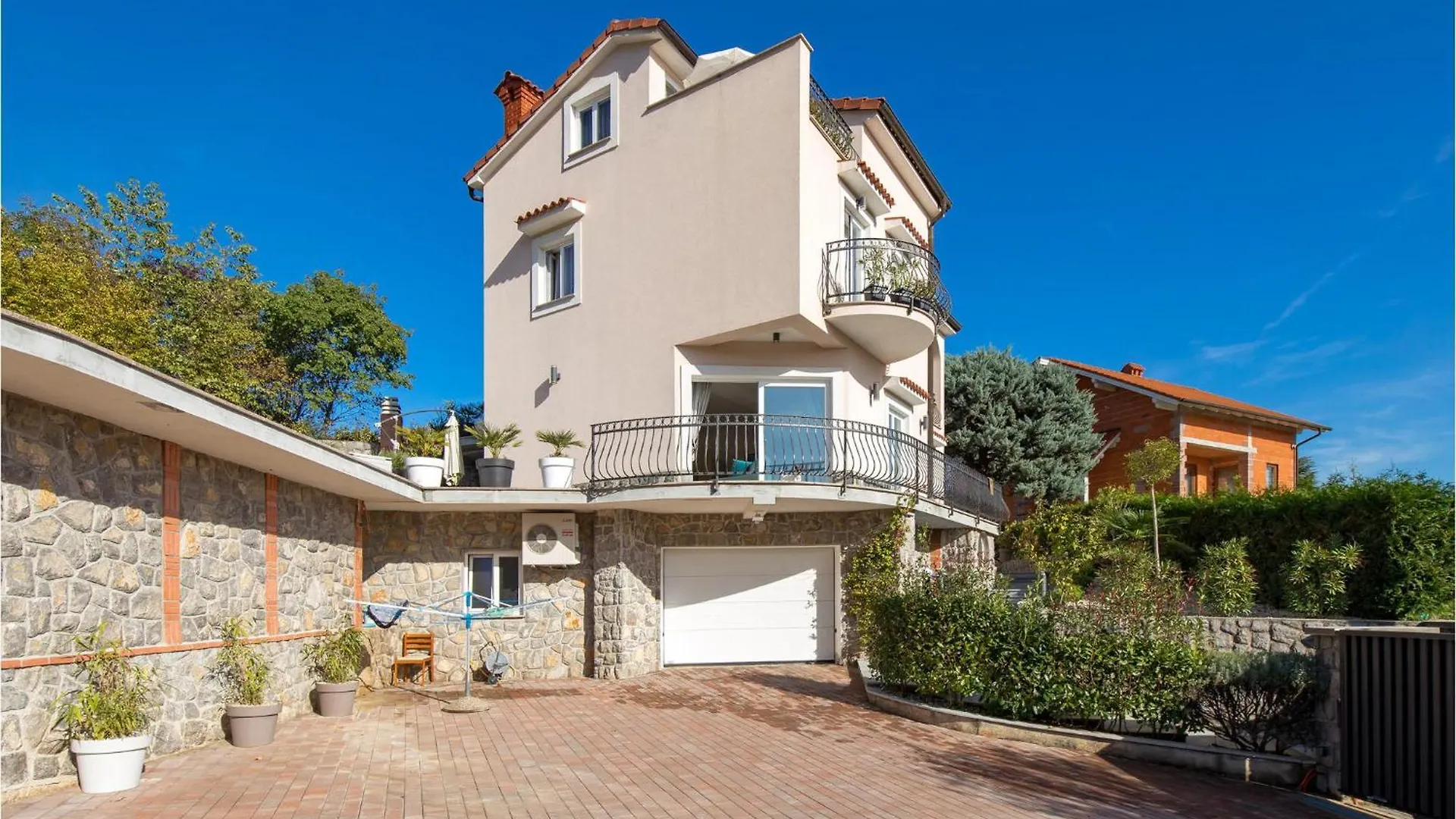4 Bedroom Cozy Home In Matulji 0*,  Croatia