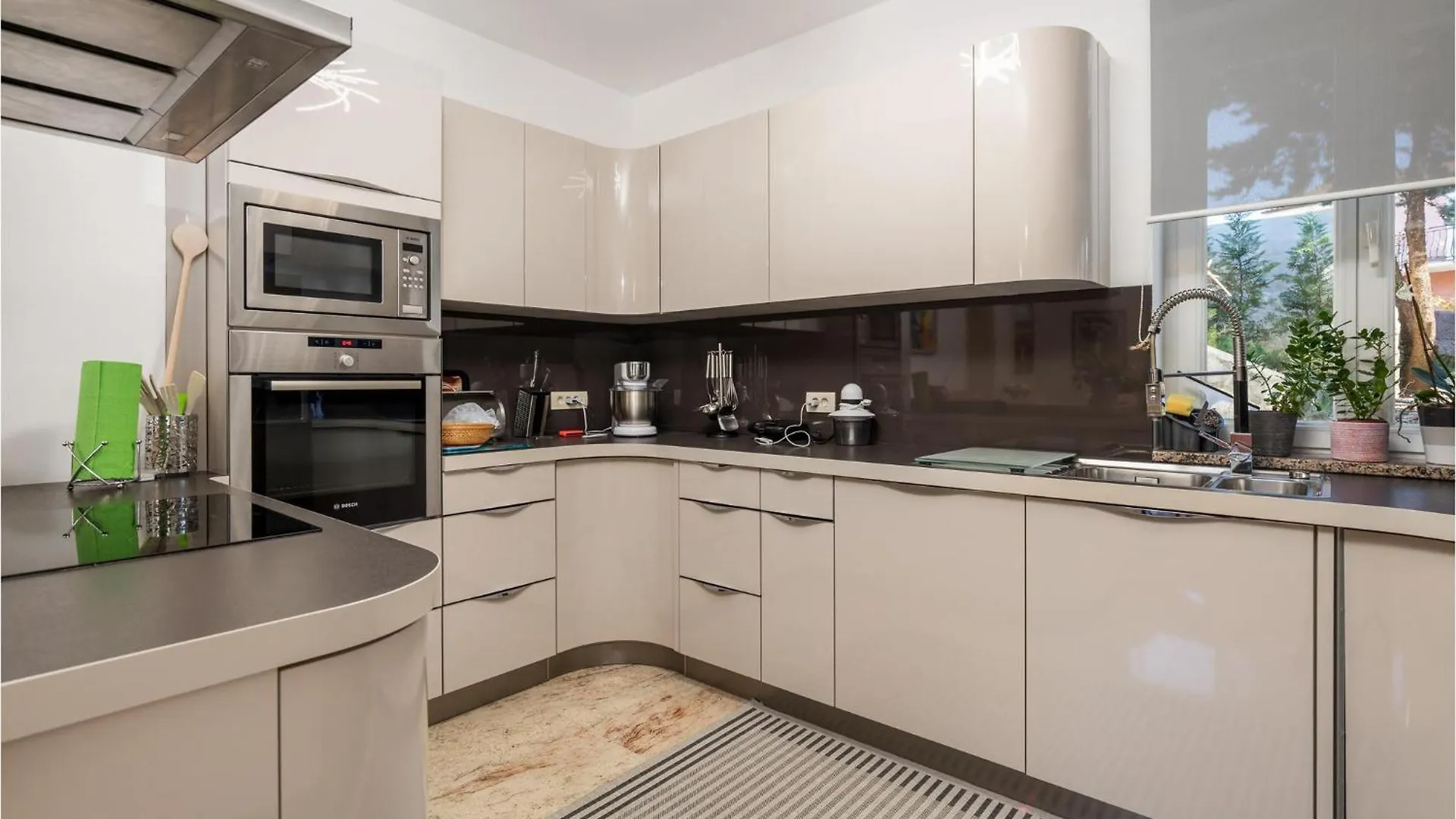 4 Bedroom Cozy Home In Matulji 0*,  Croácia